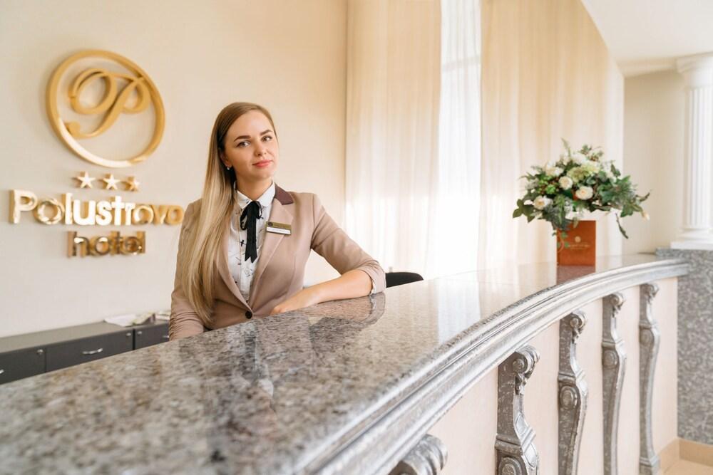 Hotel Polustrovo Szentpétervár Kültér fotó